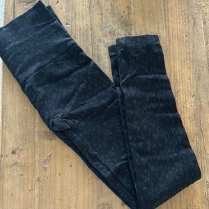Spanx look at me now leggings. Size S. Leopard